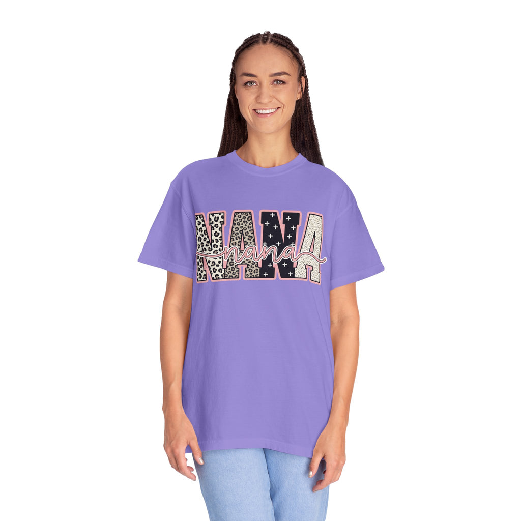 Nana Leopard & Stars T-Shirt – Stylish Grandma Graphic Tee