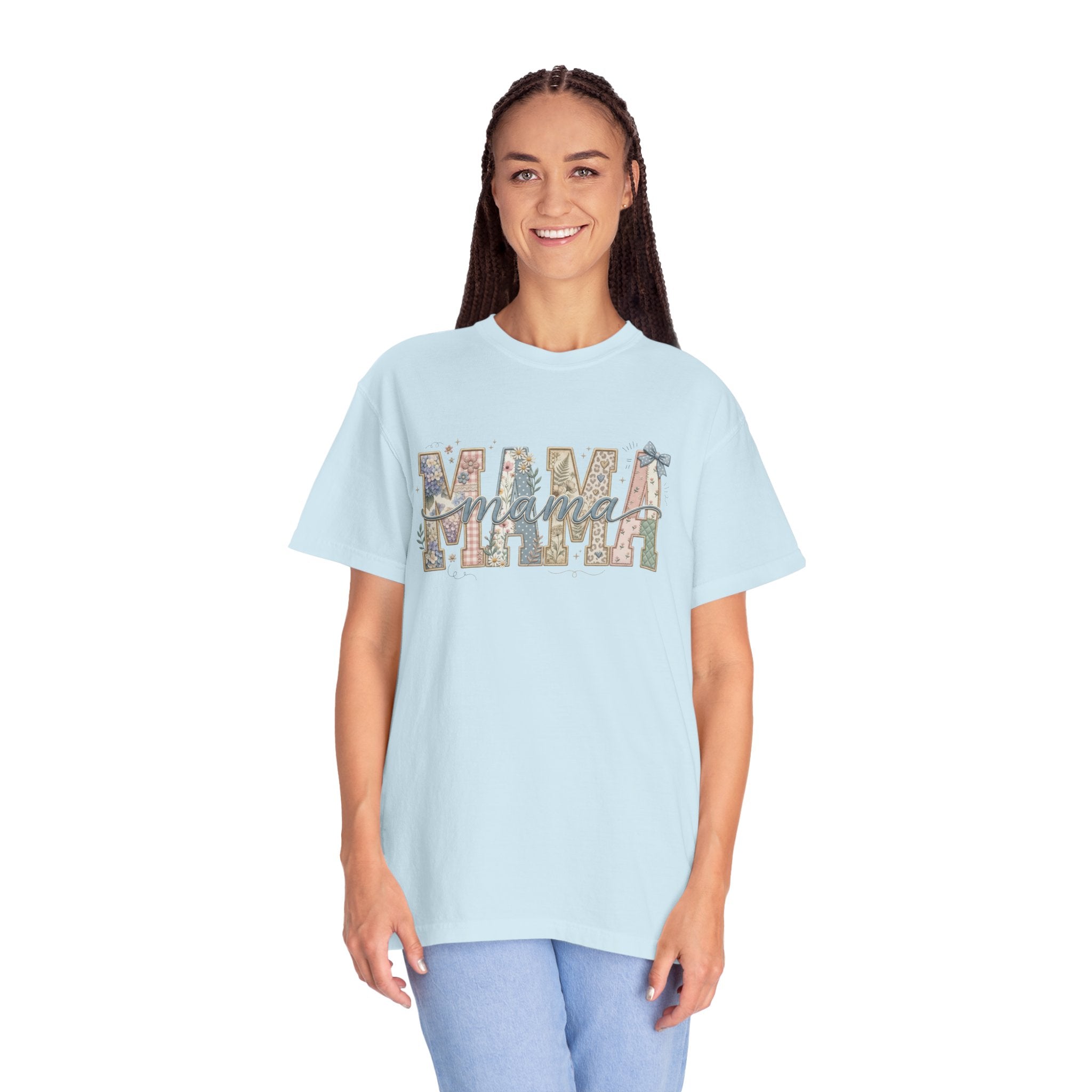 Mama Floral Graphic T-Shirt – Mother's Day Rustic Vintage Mom Tee