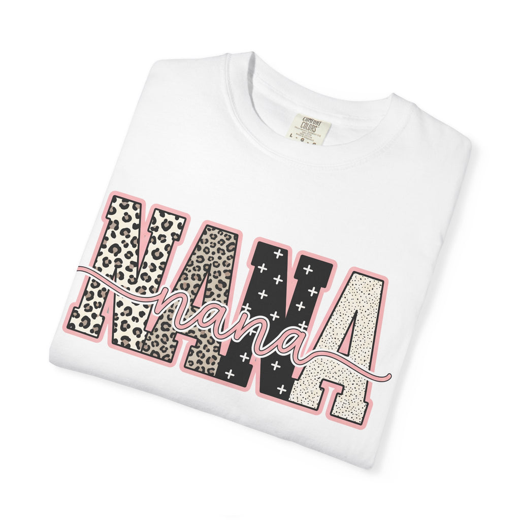 Nana Leopard & Stars T-Shirt – Stylish Grandma Graphic Tee