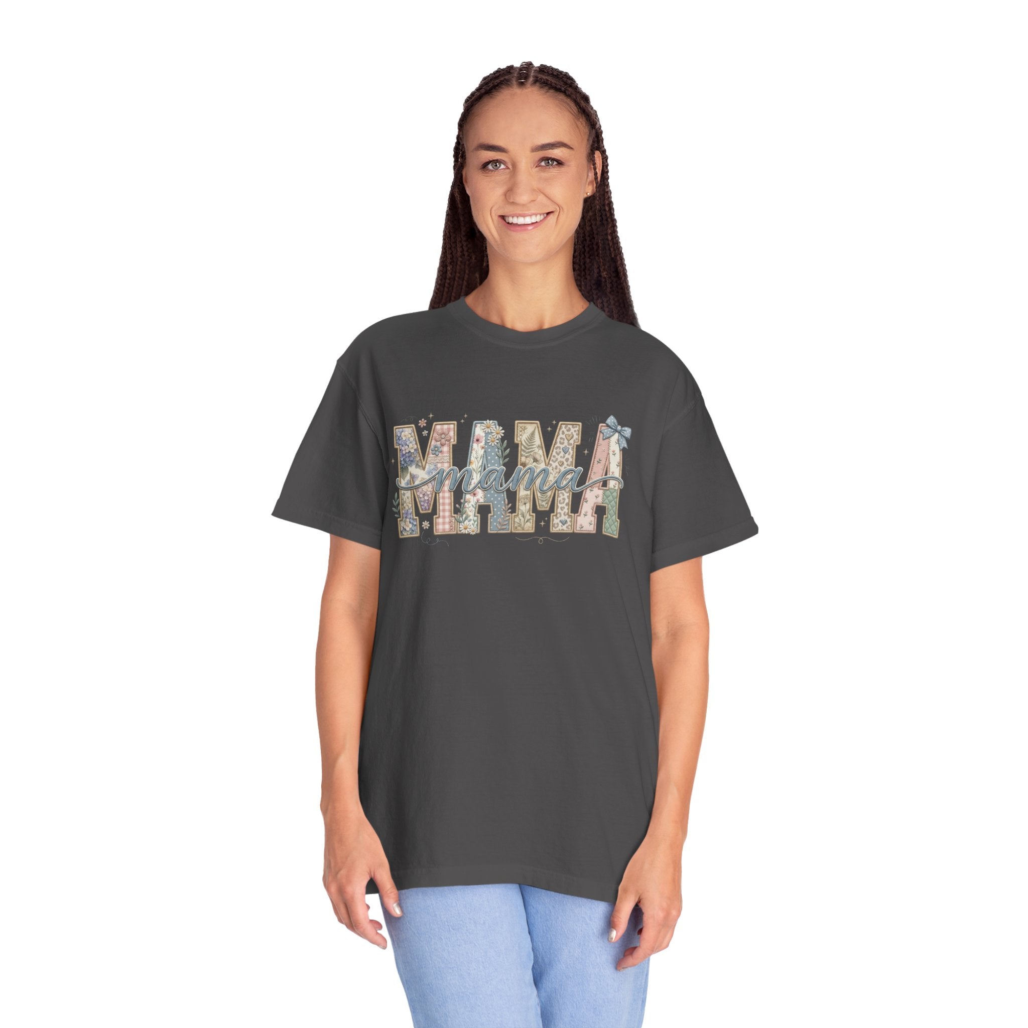 Mama Floral Graphic T-Shirt – Mother's Day Rustic Vintage Mom Tee
